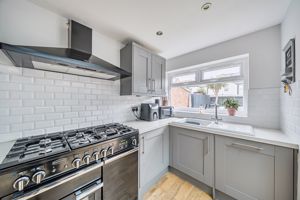 Kitchen- click for photo gallery